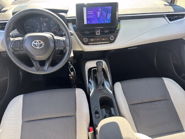 Used 2025 Toyota Corolla LE FWD image 14
