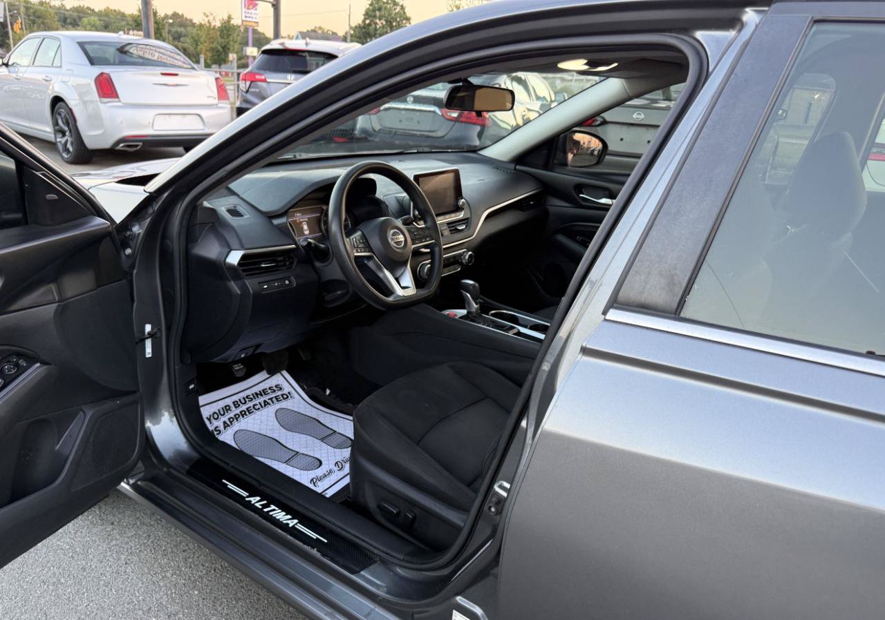 Used 2021 Nissan Altima 2.5 SV FWD image 7