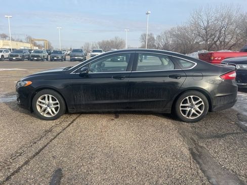 Used 2013 Ford Fusion SE image 4