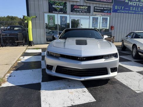 Used 2015 Chevrolet Camaro SS w/ RS Package RWD image 3