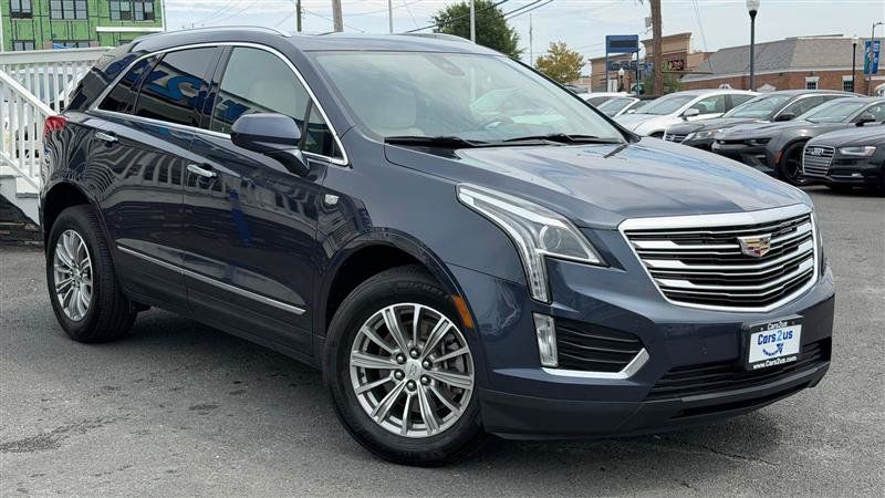 Used 2018 Cadillac XT5 Luxury w/ Driver Awareness Package AWD/4WD image 8