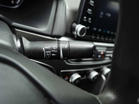 Used 2020 Honda Accord LX image 24
