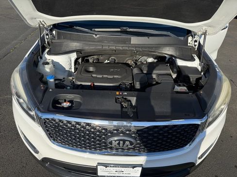 Used 2016 Kia Sorento LX FWD image 21