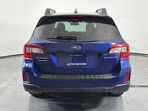Used 2016 Subaru Outback 2.5i Limited AWD/4WD image 5