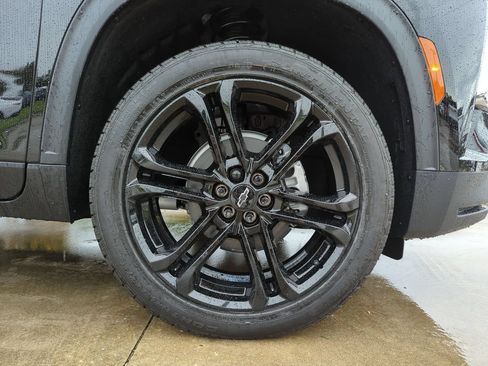 New 2026 Chevrolet Traverse LT FWD image 26