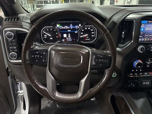 Used 2021 GMC Sierra 1500 Denali w/ Denali Ultimate Package image 16