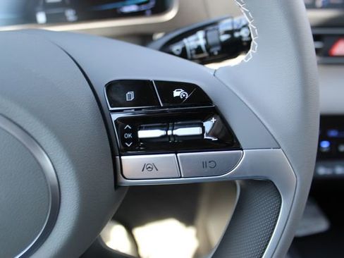 New 2026 Hyundai Elantra Sport FWD image 13