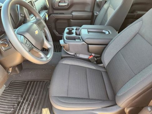 New 2026 Chevrolet Silverado 1500 Custom RWD image 12