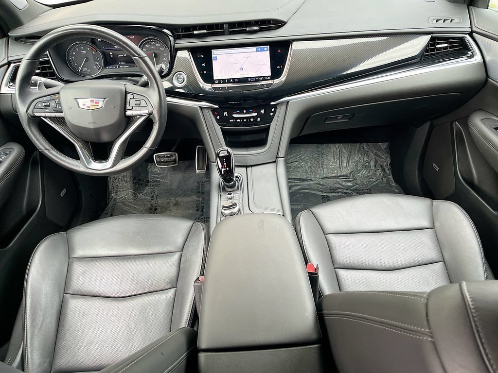 Used 2024 Cadillac XT6 Sport w/ LPO, ONYX Package AWD/4WD image 24