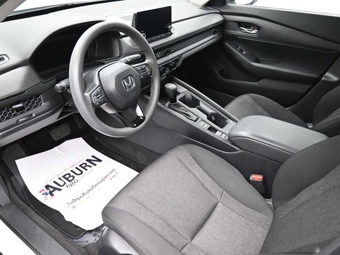Used 2023 Honda Accord LX image 7