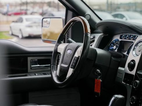 Used 2013 Ford F150 Platinum image 34