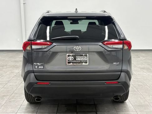 Used 2025 Toyota RAV4 XLE FWD image 3