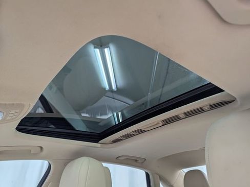 Used 2019 Audi A4 2.0T Premium w/ Convenience Package image 14