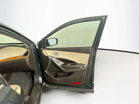 Used 2013 Hyundai Santa Fe Sport 2.0T FWD image 29