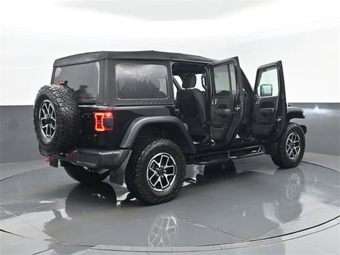 Used 2024 Jeep Wrangler Unlimited Rubicon image 29