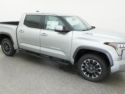 New 2026 Toyota Tundra Limited AWD/4WD image 12