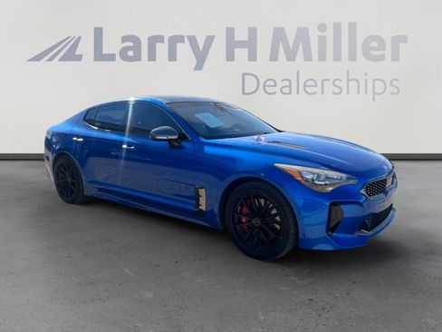 Used 2018 Kia Stinger GT2 image 7