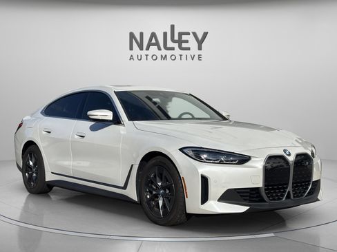 Used 2023 BMW i4 eDrive35 w/ Premium Package image 6