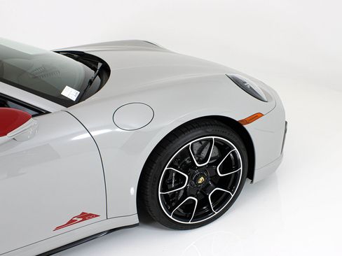 Used 2025 Porsche 911 Turbo S AWD/4WD image 9