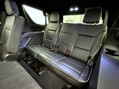 Used 2021 GMC Yukon SLT AWD/4WD image 20