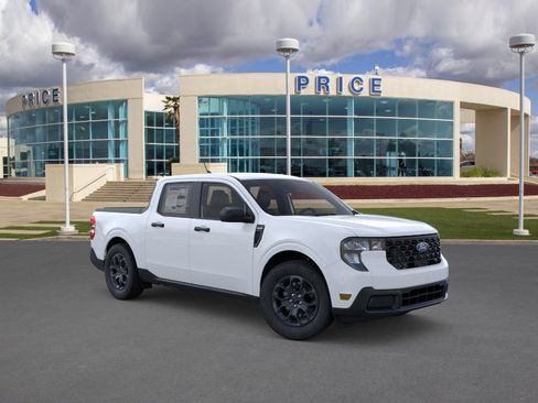 Used 2025 Ford Maverick XLT FWD image 7
