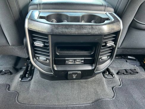 Used 2019 RAM 1500 Big Horn AWD/4WD image 42