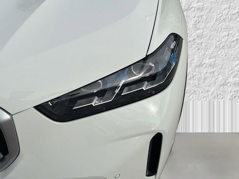 Used 2025 BMW X5 xDrive40i image 9