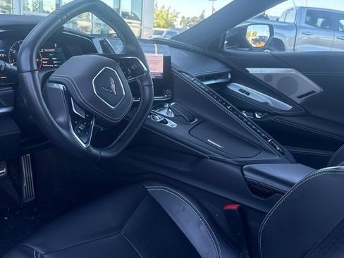 Used 2024 Chevrolet Corvette Stingray Premium Conv w/ Z51 Performance Package RWD image 12