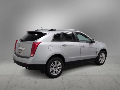 Used 2010 Cadillac SRX Luxury image 8