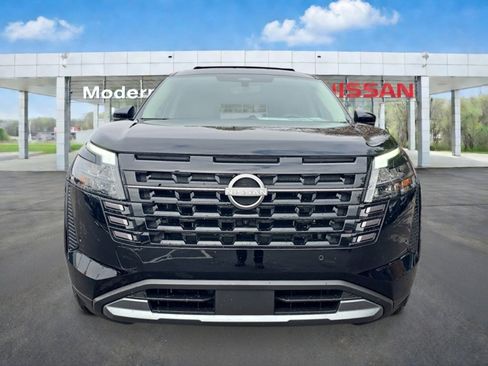 New 2026 Nissan Pathfinder Platinum w/ Cargo Package AWD/4WD image 8