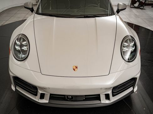 New 2026 Porsche 911 Carrera 4S image 17