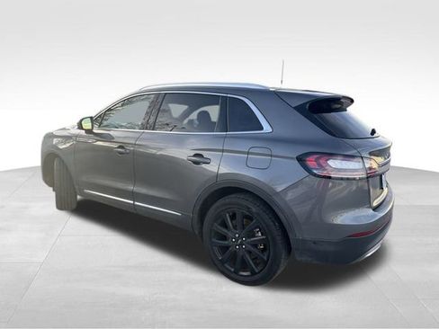 Used 2023 Lincoln Nautilus Reserve w/ Equipment Group 201A image 4