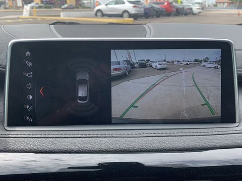 Used 2019 BMW X6 sDrive35i w/ M Sport Package image 23