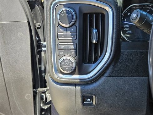 Used 2020 GMC Sierra 1500 SLT w/ SLT Premium Plus Package image 32