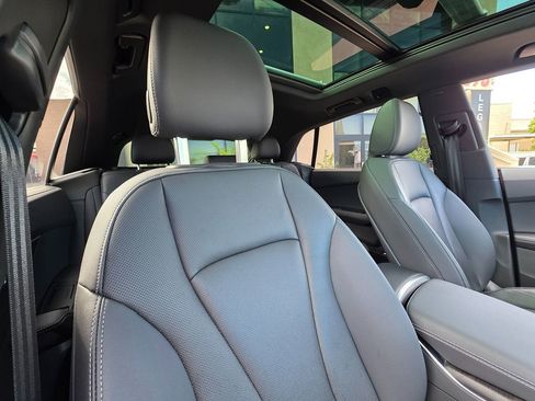 Used 2023 Audi Q8 Premium Plus image 17