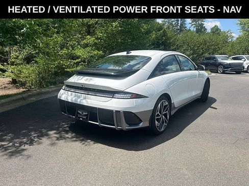Used 2024 Hyundai Ioniq 6 Limited AWD/4WD image 4
