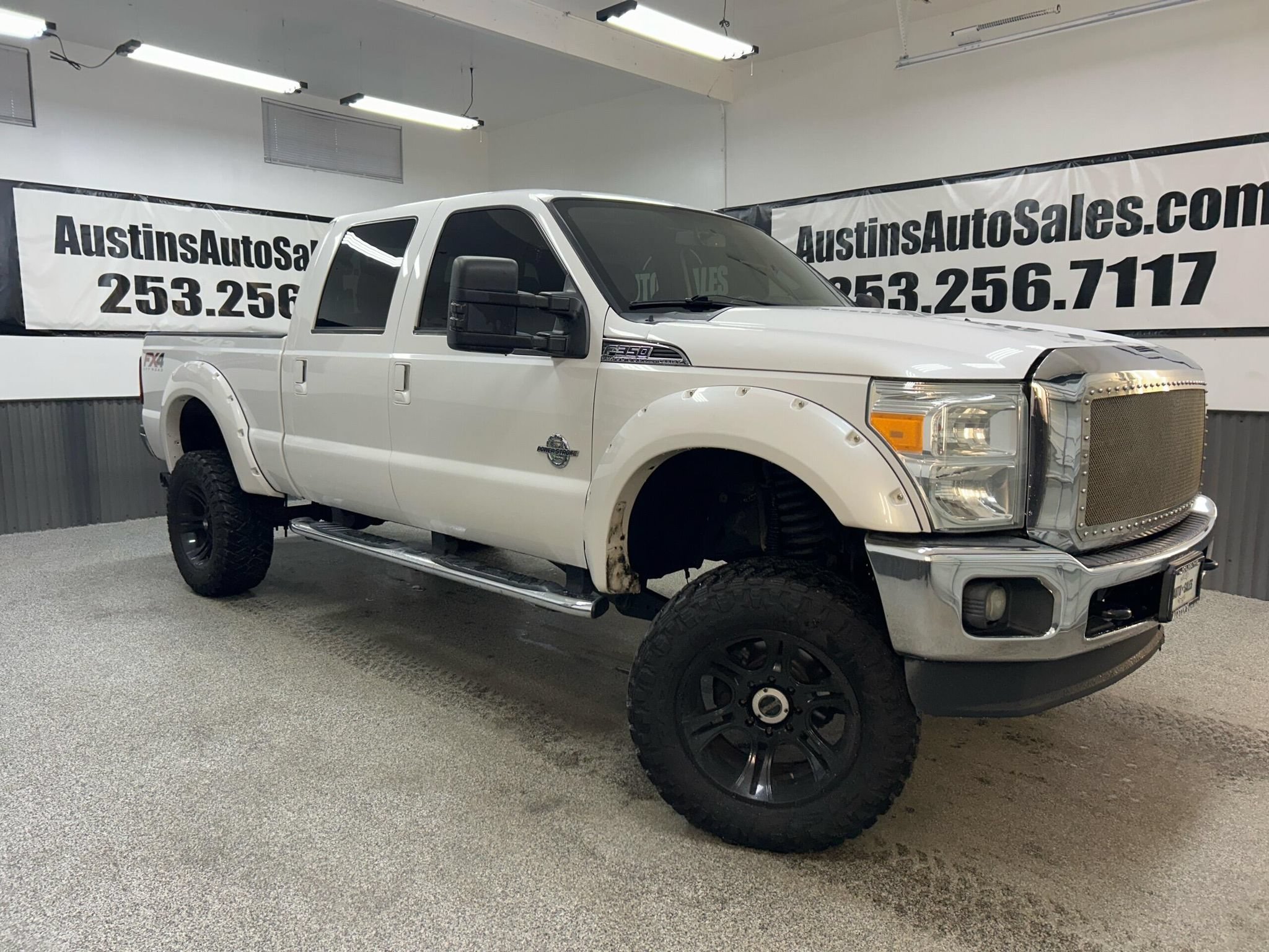 Used 2012 Ford F350 Lariat w/ FX4 4X4 Off-Road Pkg image 1