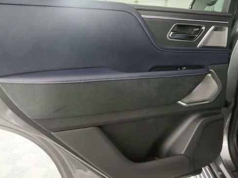 New 2026 INFINITI QX80 4WD image 16