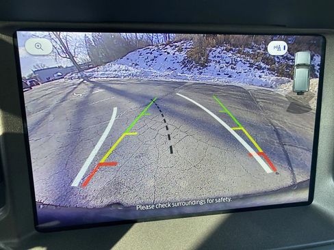 New 2025 Ford Bronco Badlands image 11