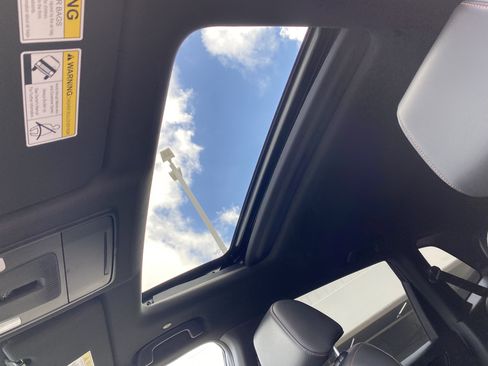 Used 2024 Honda CR-V Sport-L image 30