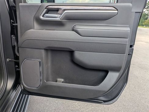 New 2025 Chevrolet Silverado 2500 LTZ w/ Trail Boss Package image 37