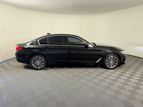 Used 2019 BMW 530i w/ Convenience Package image 8