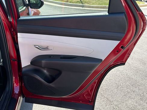New 2026 Hyundai Tucson SEL image 17
