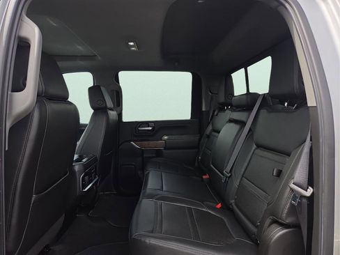 Used 2020 GMC Sierra 3500 Denali w/ Denali Ultimate Package AWD/4WD image 8