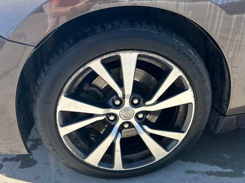 Used 2016 Nissan Maxima Platinum FWD image 5