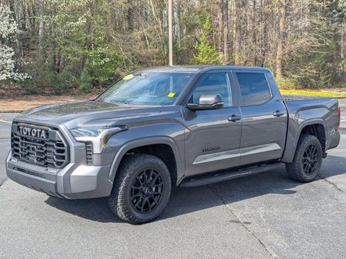 Used 2026 Toyota Tundra SR5 w/ SR5 Premium Package AWD/4WD image 3