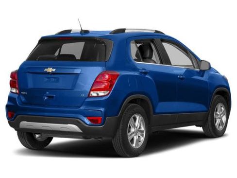 Used 2019 Chevrolet Trax LT FWD image 2