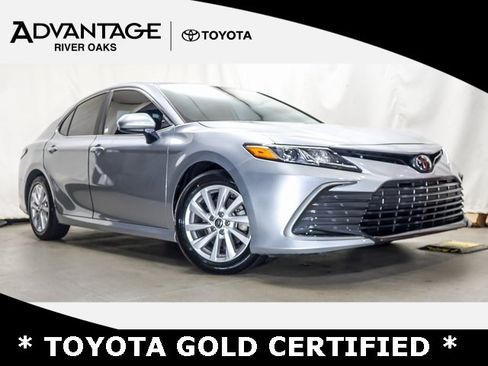 Certified 2023 Toyota Camry LE image 1