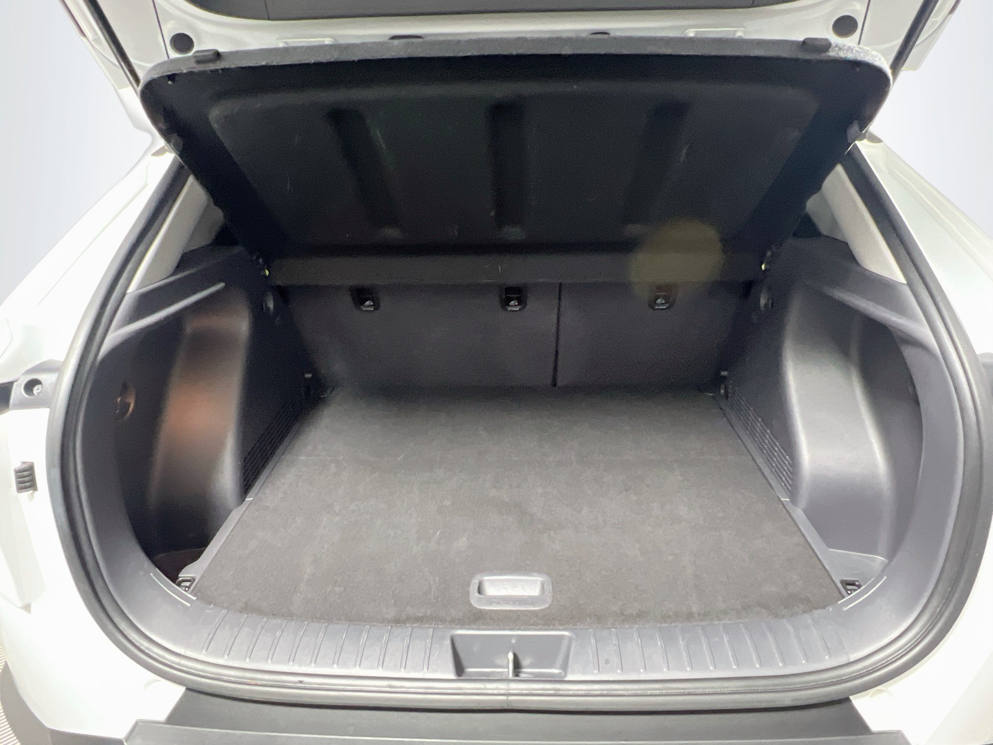 Used 2025 Hyundai Kona SEL AWD/4WD image 34