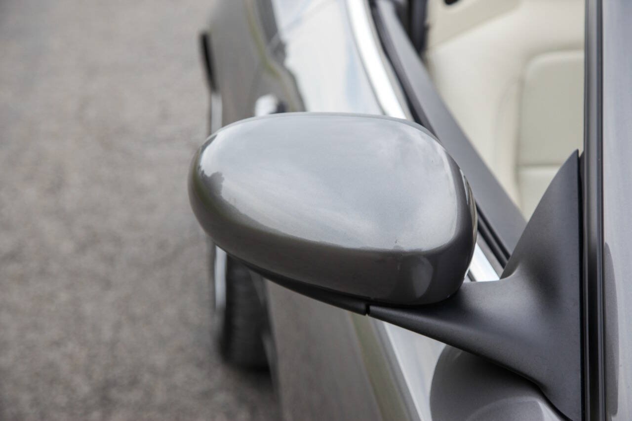 Used 2009 Jaguar XKR R RWD image 30